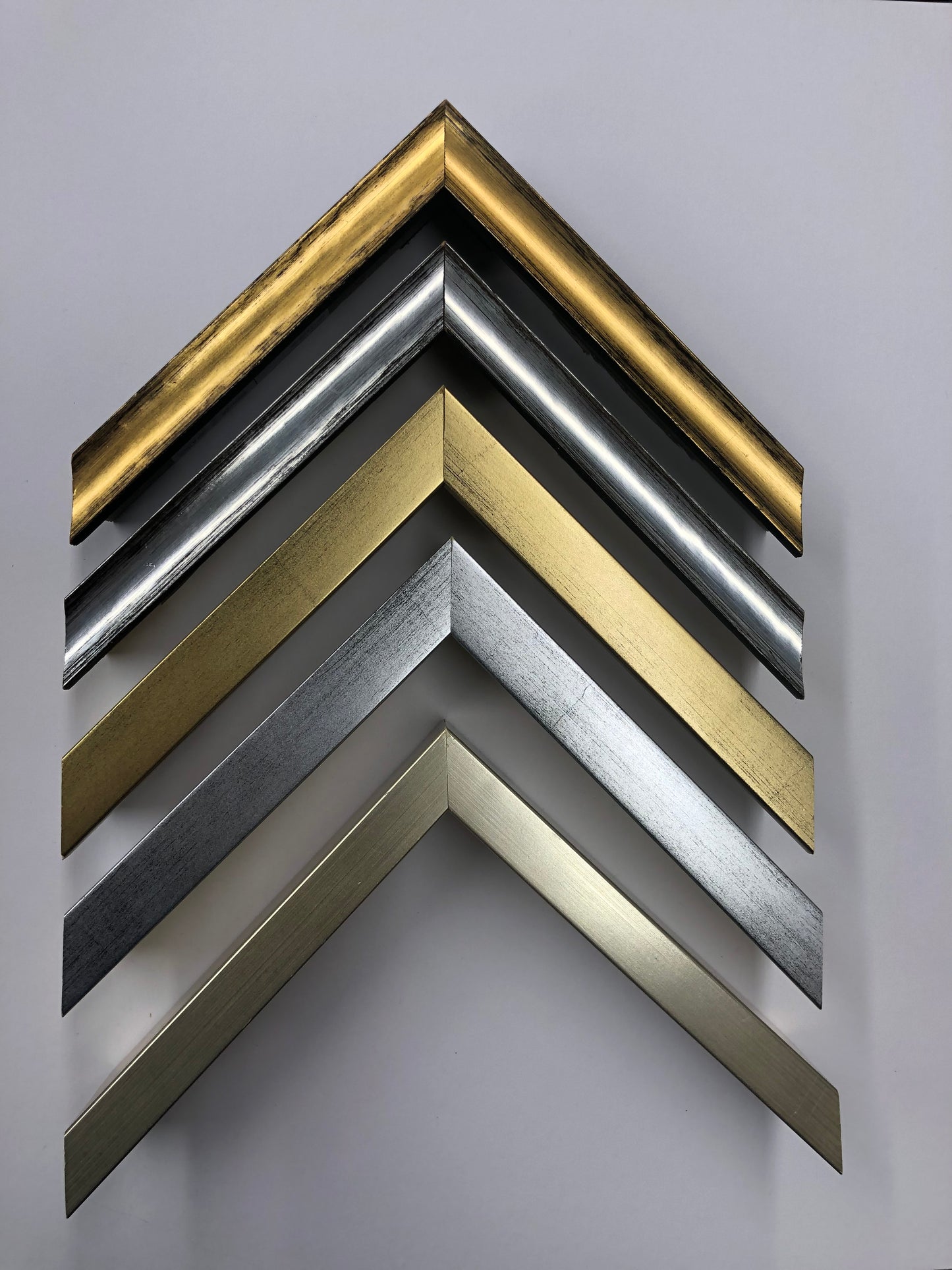 Deep Metallic Box Frames